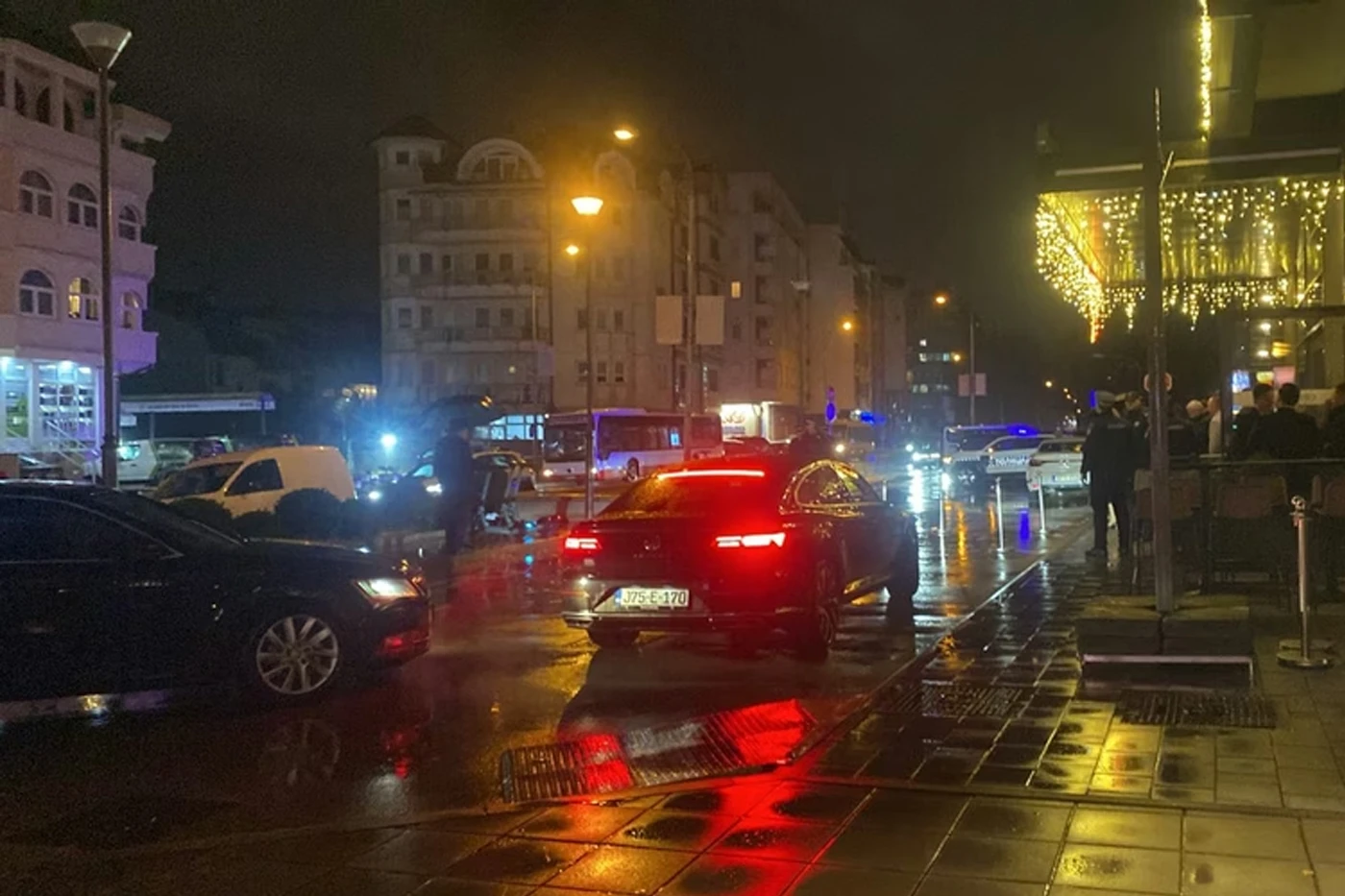 Dojavljena bomba na svečanoj sjednici povodom Dana državnosti, uzvanici evakuirani