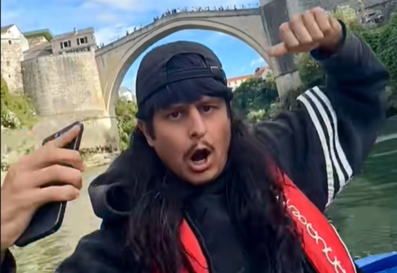 VIDEO | Američki TikToker i glazbenik snimao spot ispod Starog mosta