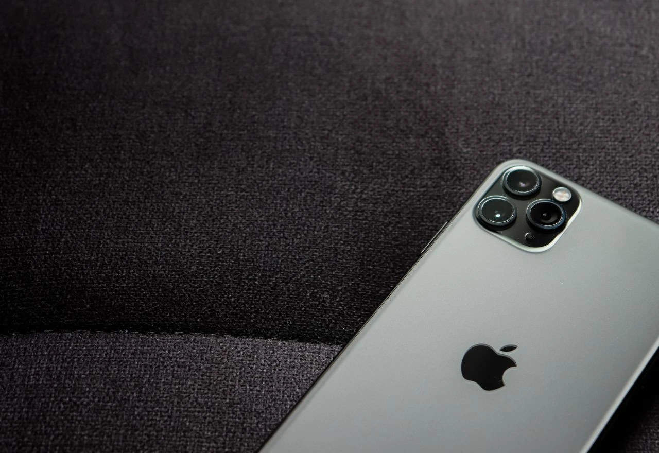 Tržište mobitela se mijenja: Apple nakon 14 godina ponovno vodi ispred Samsunga
