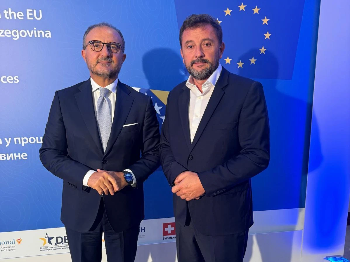 Delegacija EU: ''Osuđujemo napad na vozilo gradonačelnika Kordića''