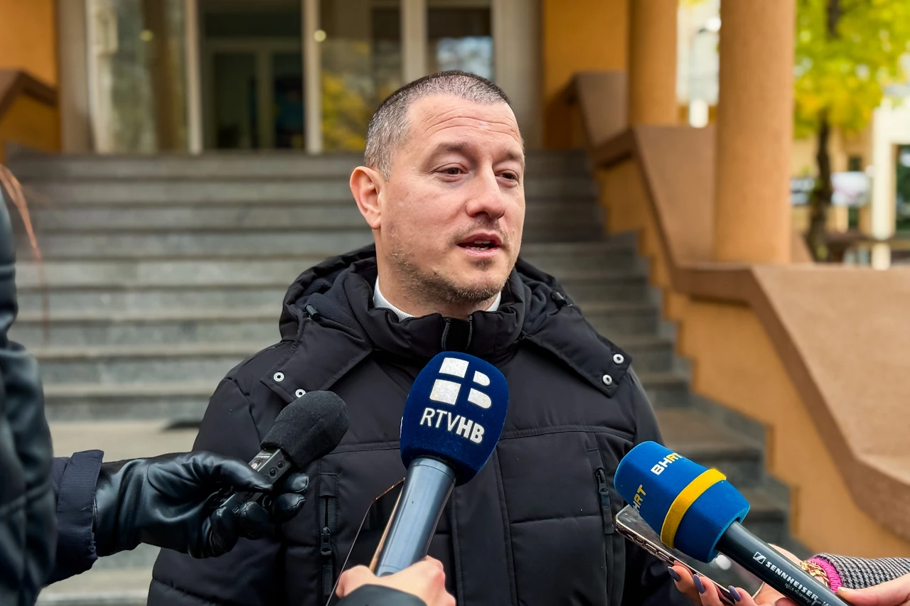 FOTO | Prvi pregovori sindikata završili bez dogovora: "Ta ponuda nije ni blizu onoga što mi tražimo"