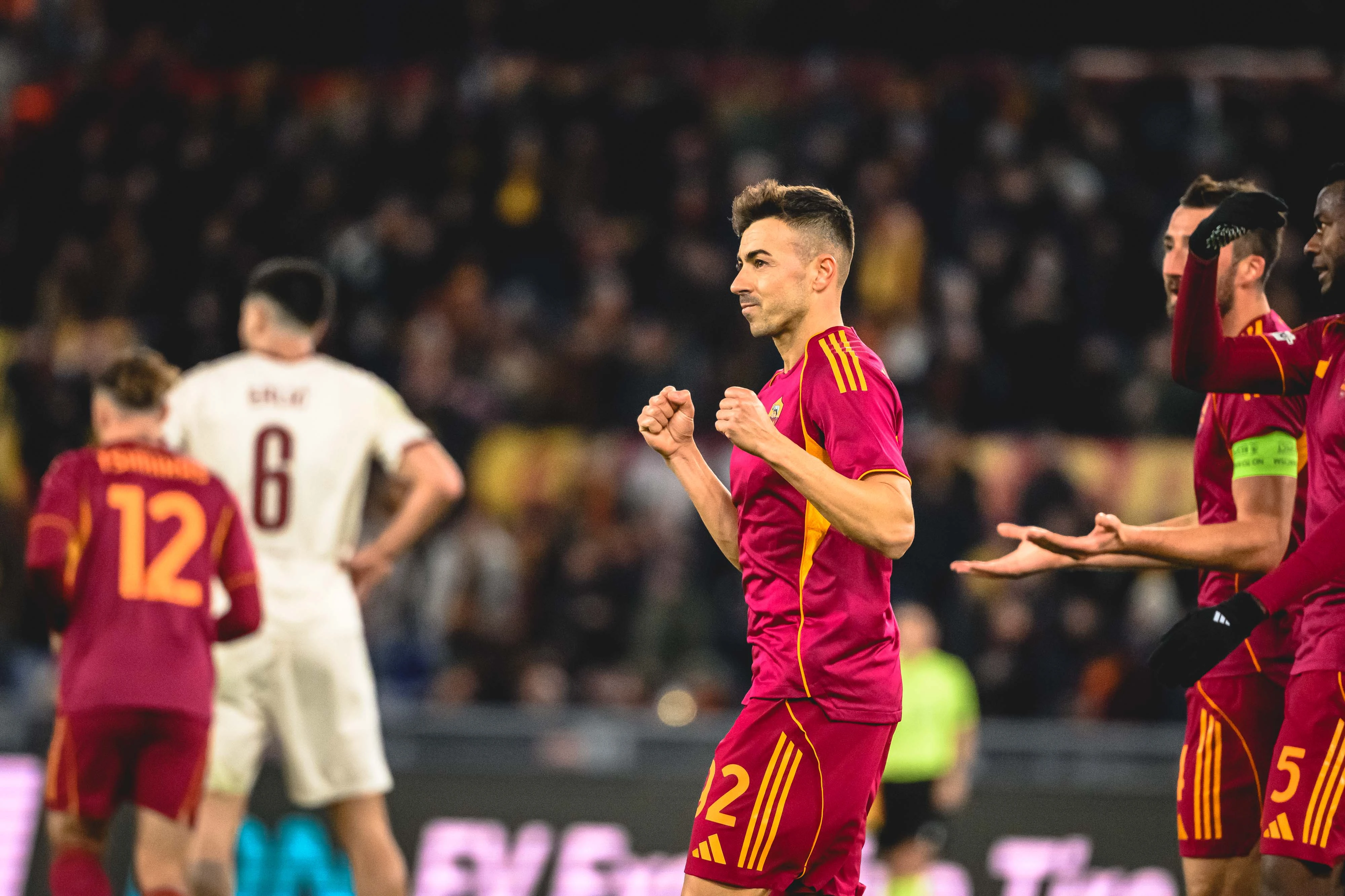 Unatoč prvom porazu Midtjylland ostao na vrhu, pobjede upisali Aston Villa i Porto