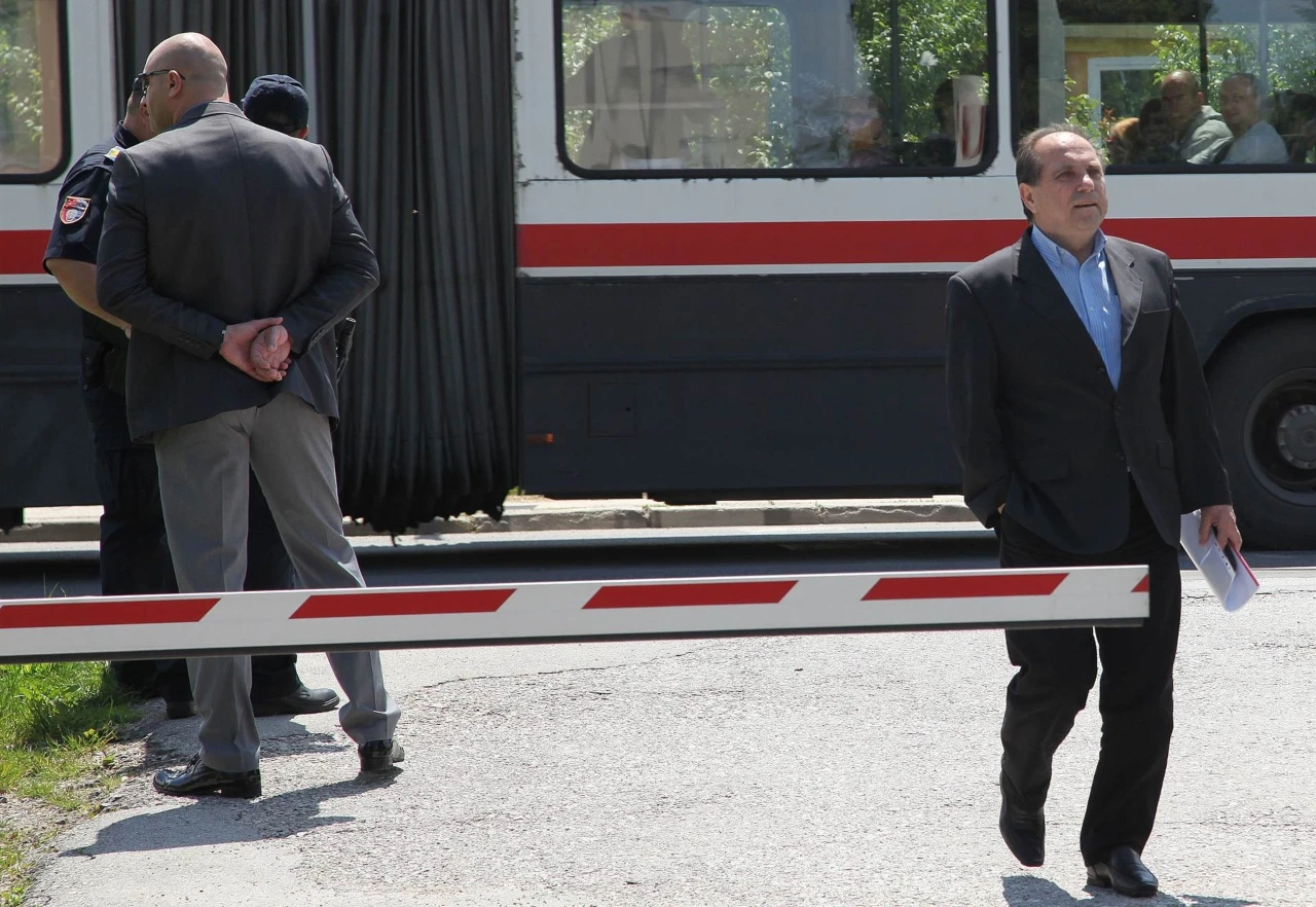 Udruge upozoravaju: Bjegunac Sakib Mahmuljin živi u vili Bakira Izetbegovića