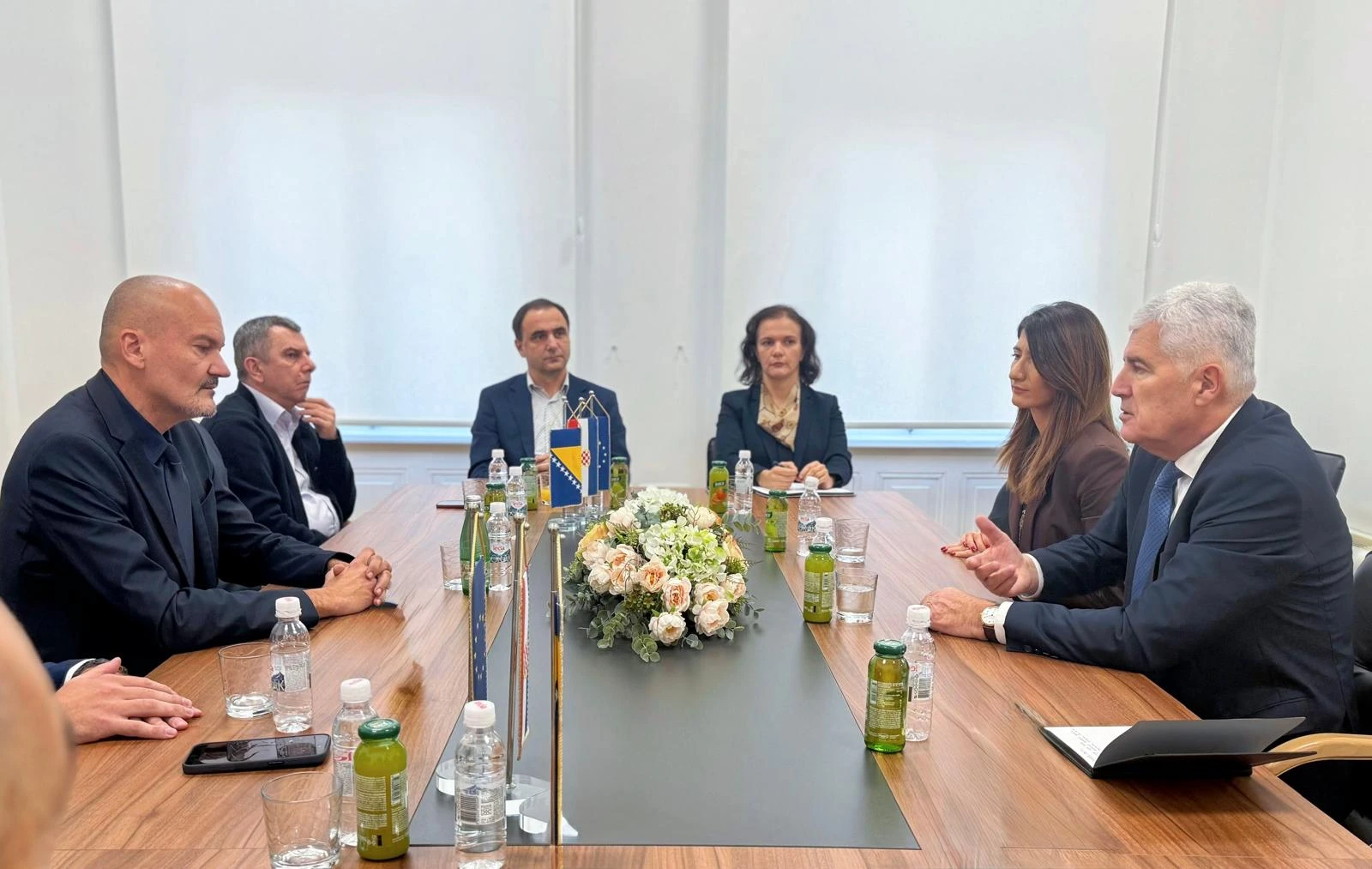 Vodstvo Sveučilišta u Mostaru primilo Čovića i Filipović