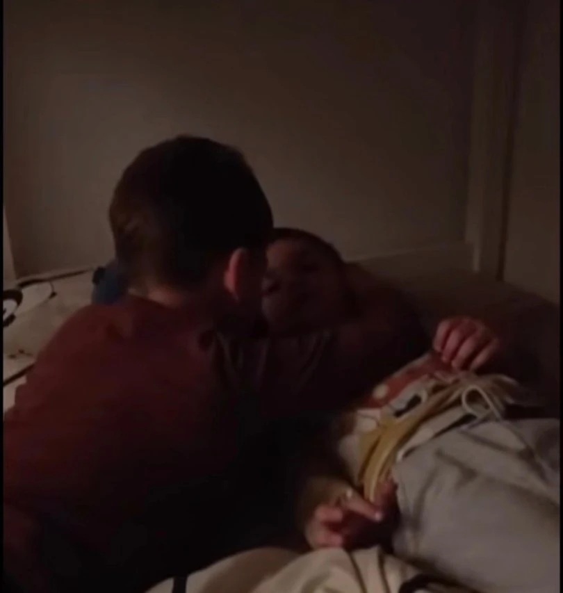 Prekrasan video iz Posušja: Molitva jednog dječaka oduševila mnoge