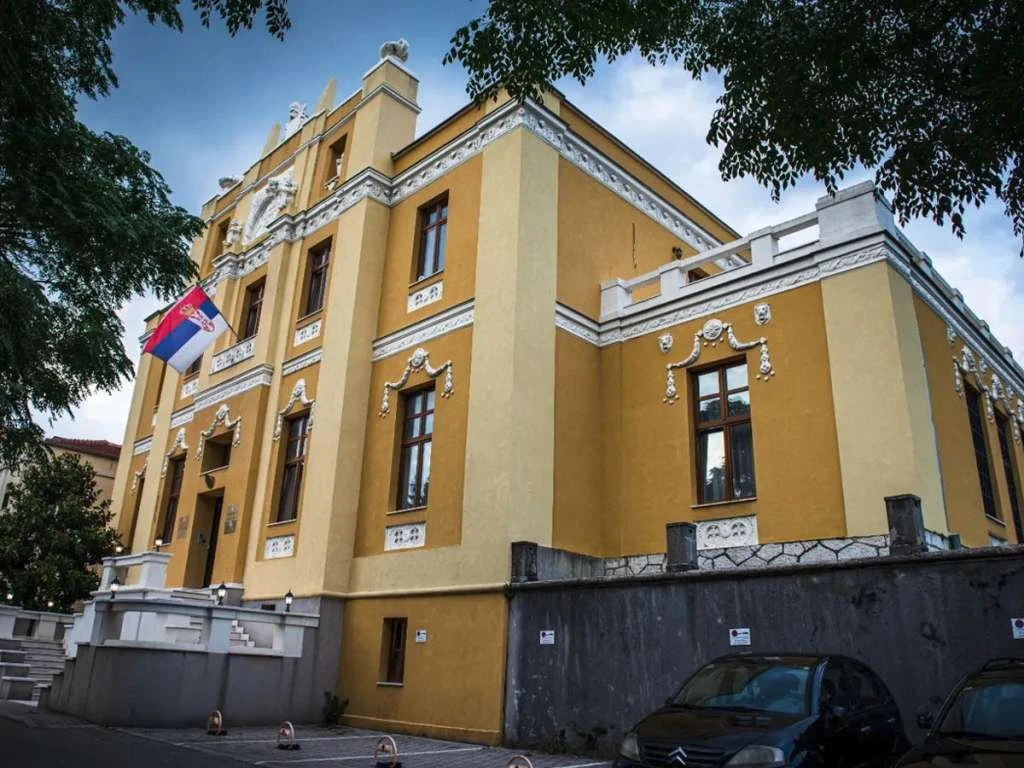 Mostarska Prosvjeta raspisala natječaj za stipendije do 2.000 KM