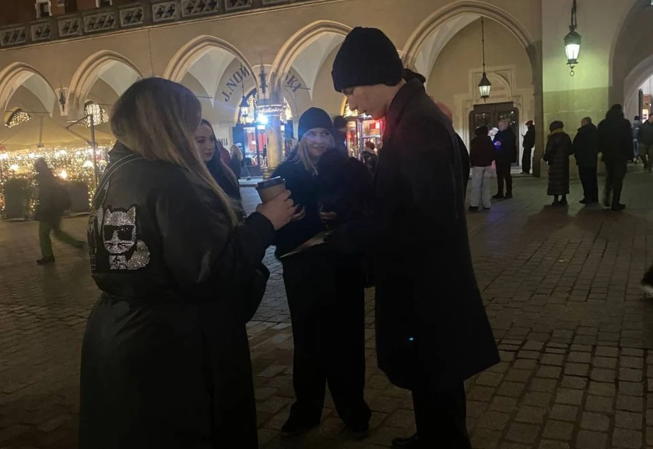 Okupljeni na komemoraciji u Krakovu za Aldinu Jahić