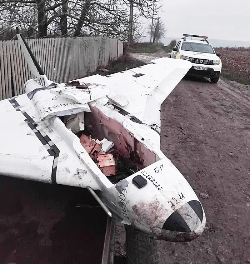 VIDEO | Mislio da je ruski dron igračka pa ga dovezao kući