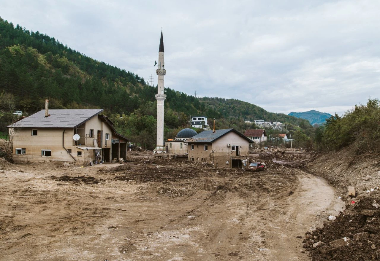 Istragu o pogibiji 19 ljudi u Jablanici preuzima POSKOK