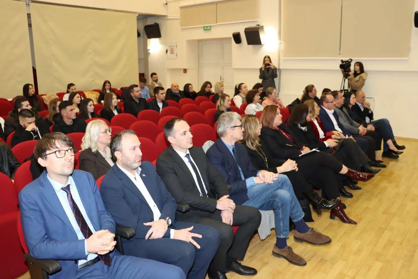 Certificiranim obukama do posla: Od grafičkog dizajna do web developera