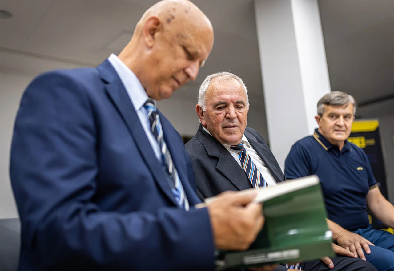 General Rojs za Bljesak: Netko je ovo namjerno učinio, ti ljudi su zaslužili spomenicu