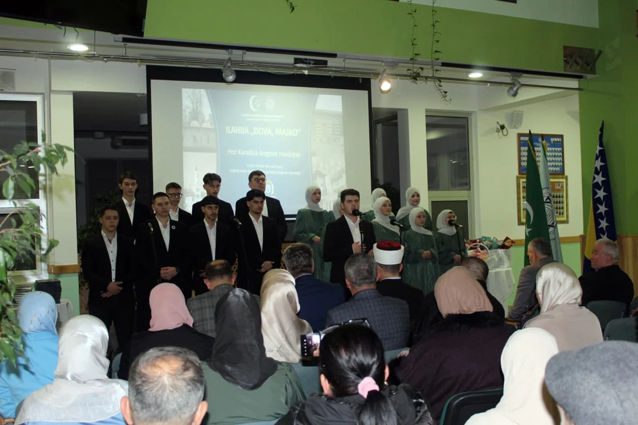 Mostovi obiteljskog povjerenja u Karađoz-begovoj medresi u Mostaru