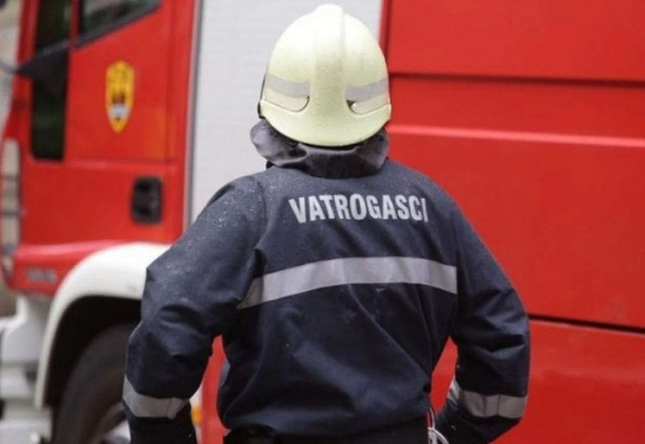 Gorio automobil kod Gruda