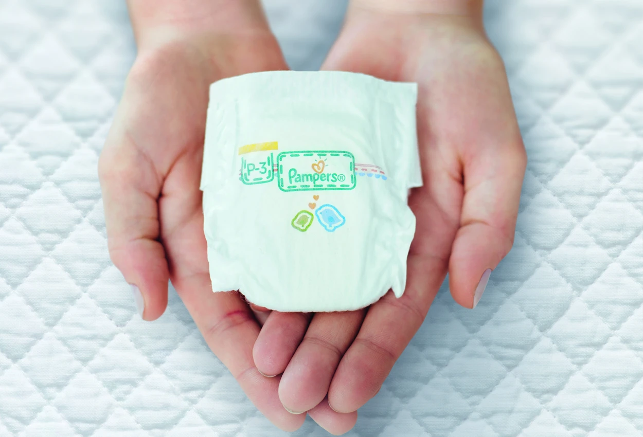 Pampers pruža podršku prijevremeno rođenim bebama donirajući svoje najmanje pelene porodilištima u BiH