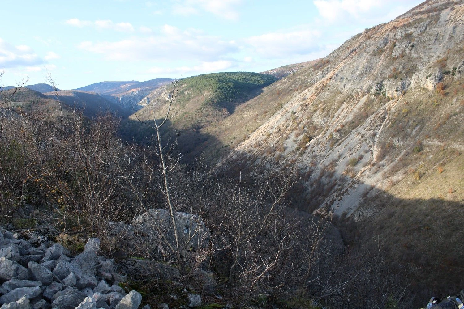 Gradina iznad kanjona Ugrovače