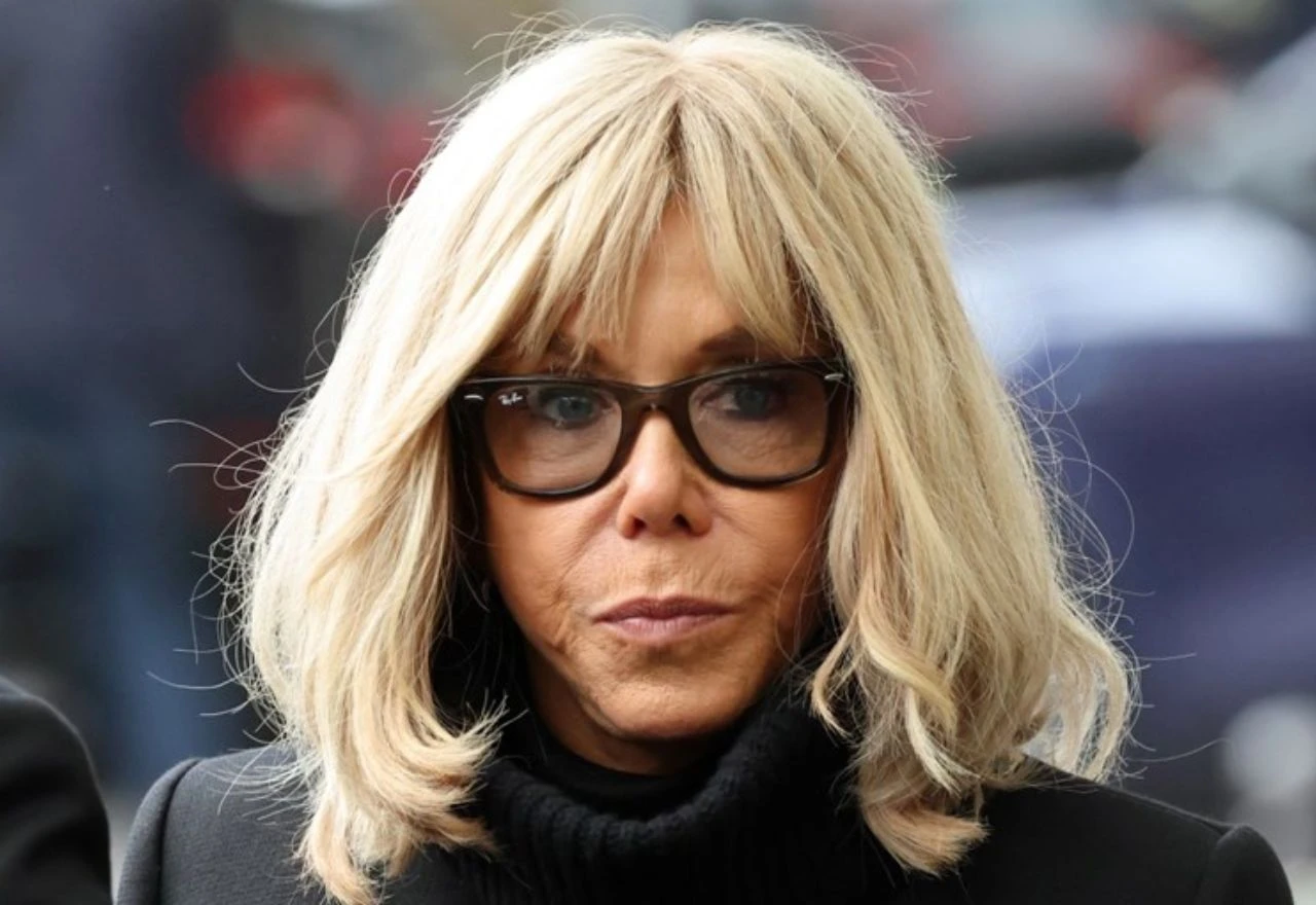 VIDEO | Brigitte Macron feministice nazvala glupim ku*kama