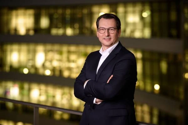 Rođen u Srbiji, na čelu BMW-a u Njemačkoj: Nedeljković vodi kompaniju u novu eru