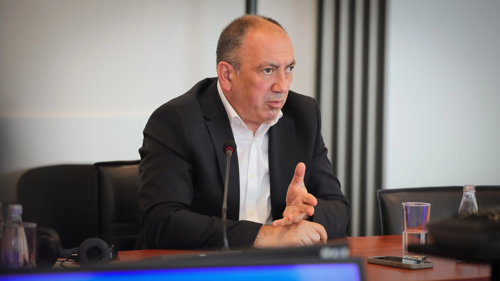 Crnadak o izborima: Glasali su mrtvi, Blanušini glasovi se brojali Karanu