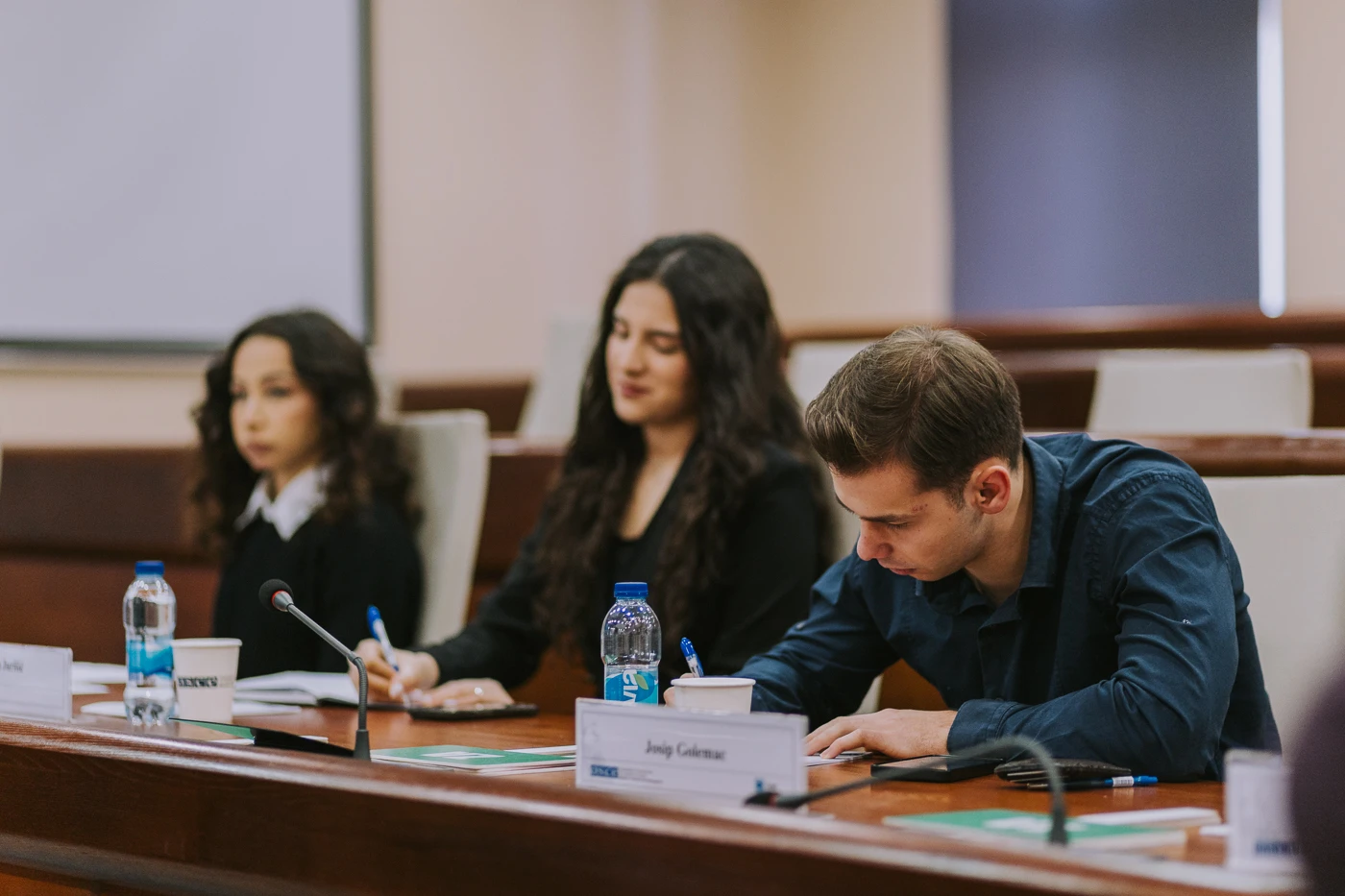 FOTO | Mostar: Možda studenti i učenici ponude rješenja koja gradski oci ne vide