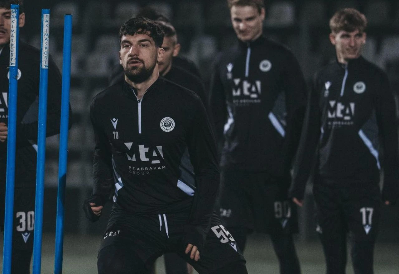 Zrinjski zbog lošeg travnjaka trenirao na drugom stadionu