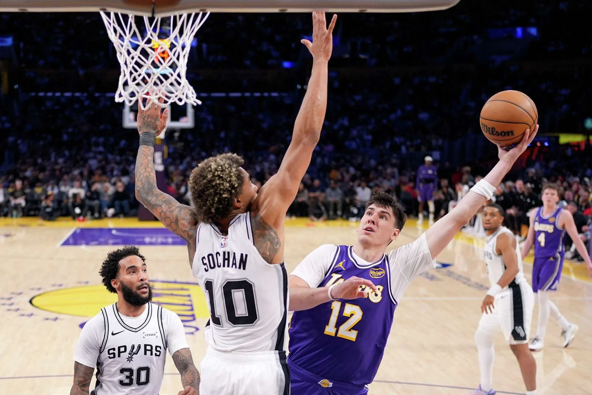 Oklahoma lagano u polufinale, poraz Lakersa