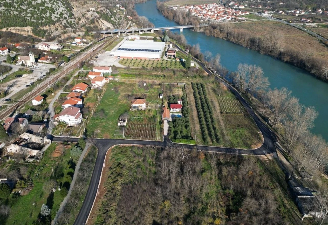 Obnovljena cesta u Biletić Polju