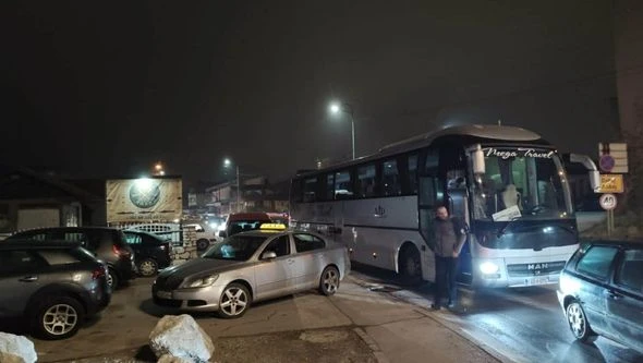 Kakanj: Dječaka udario automobil, prevezen je u bolnicu
