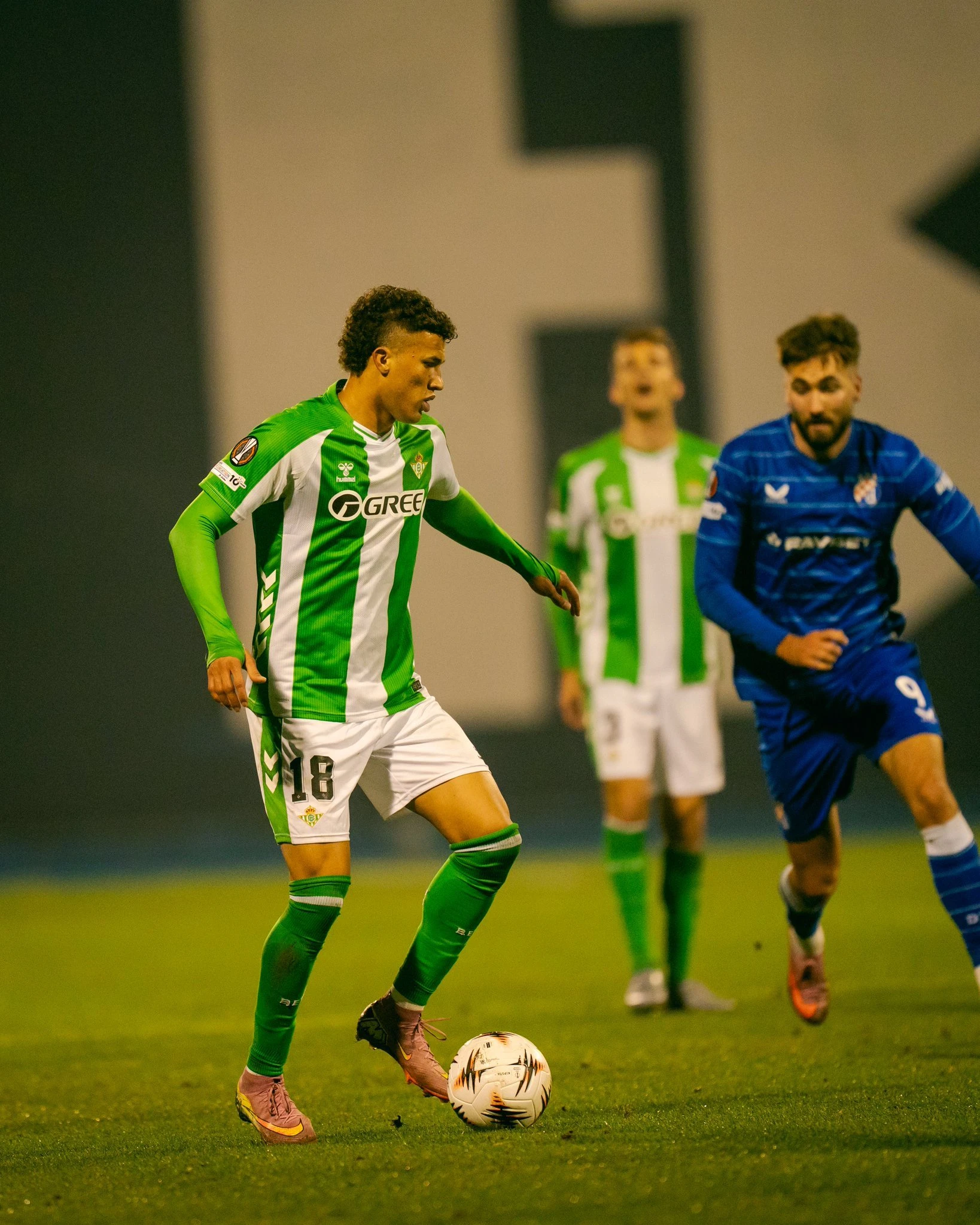 VIDEO | Još jedan europski poraz Dinama, na Maksimiru je slavio Betis