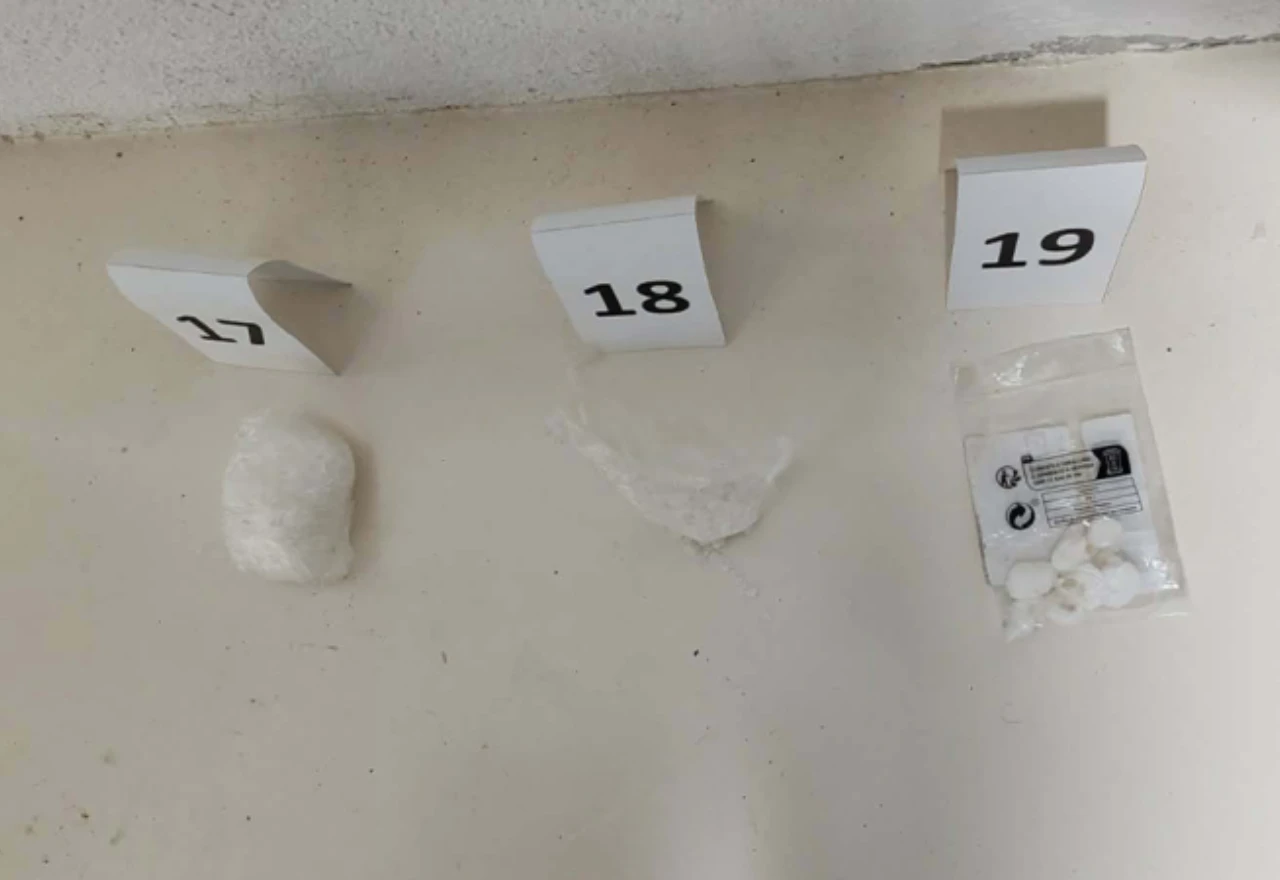 FOTO | Dva kilograma cannabisa i kokain pronađeni u policijskoj akciji