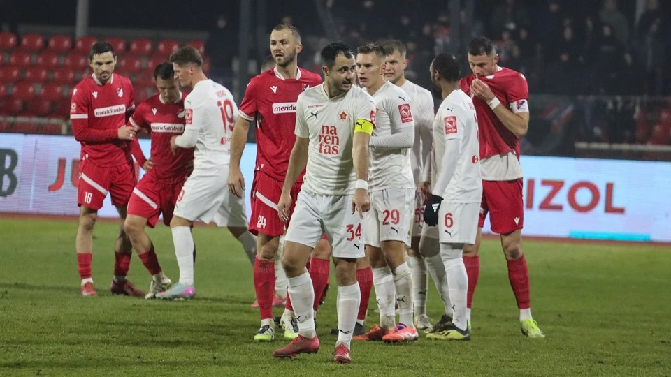 Rođeni igrali pod pritiskom borbe za opstanak, na kraju nanizali osam utakmica bez poraza