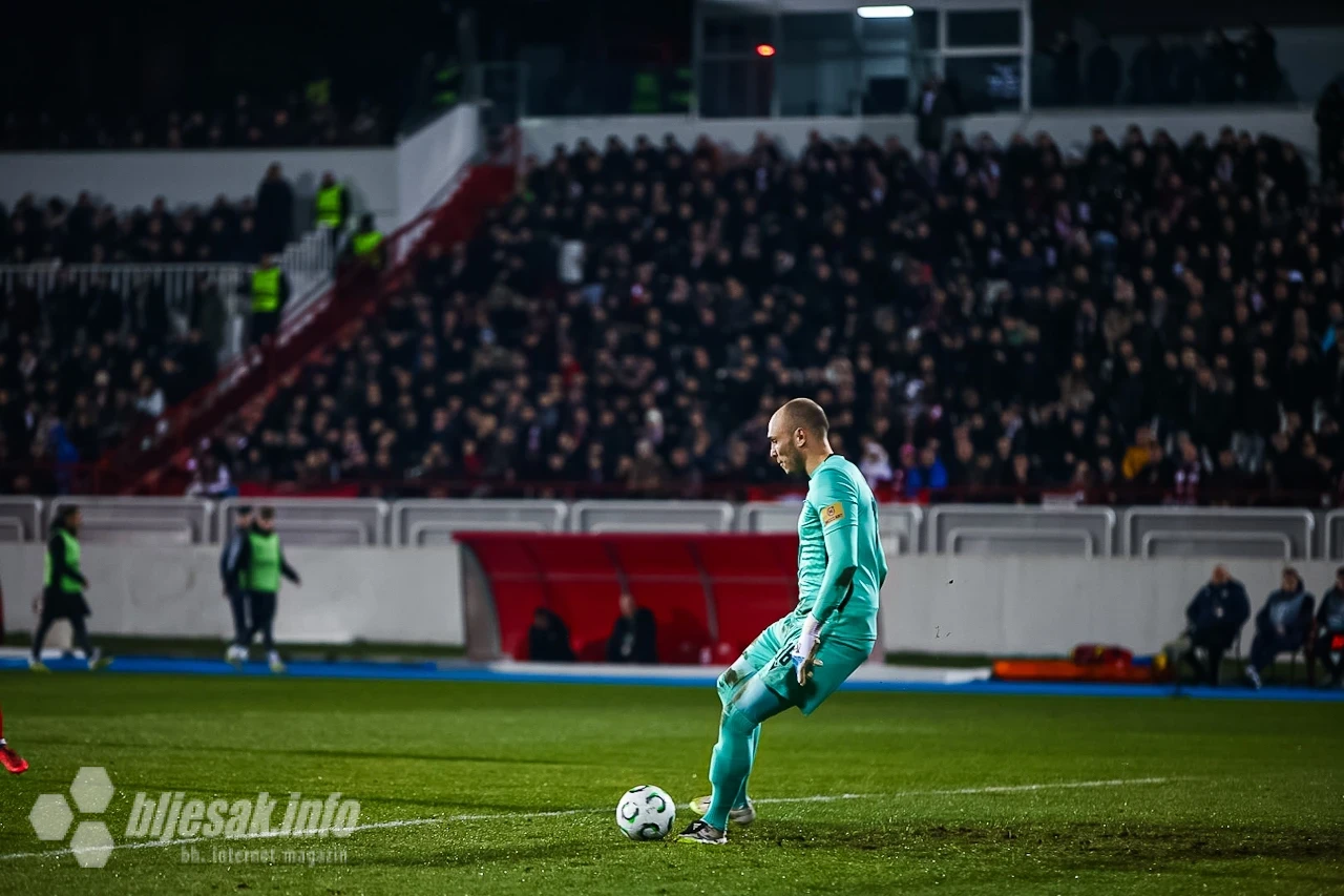 Donosimo vam dječić atmosfere sa sinoćnje utakmice HŠK Zrinjski i SK Rapid