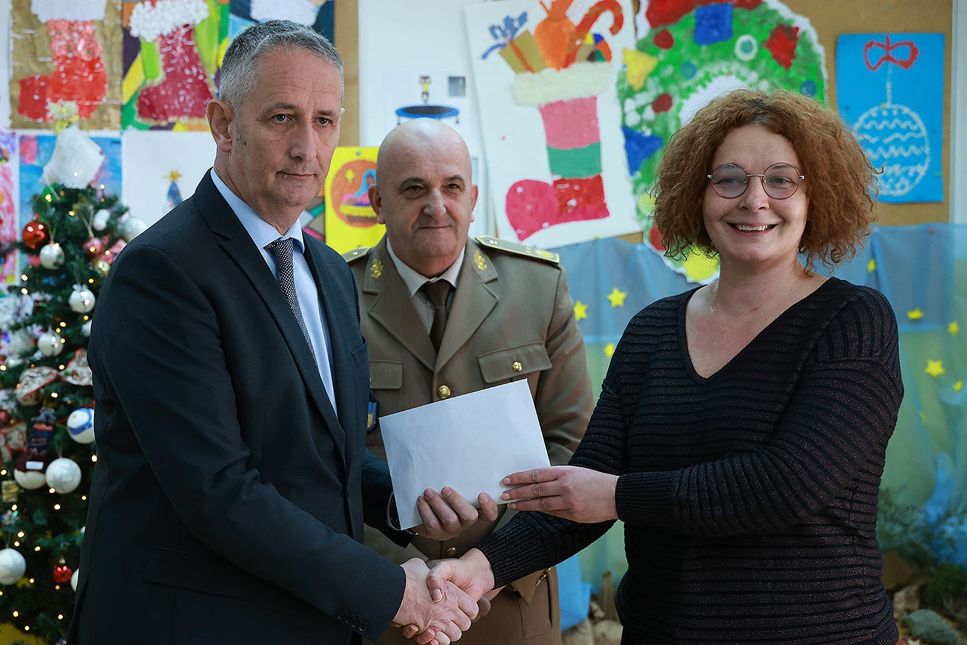 FOTO | OS BiH donacijom podržale mostarsku školu za djecu s posebnim potrebama
