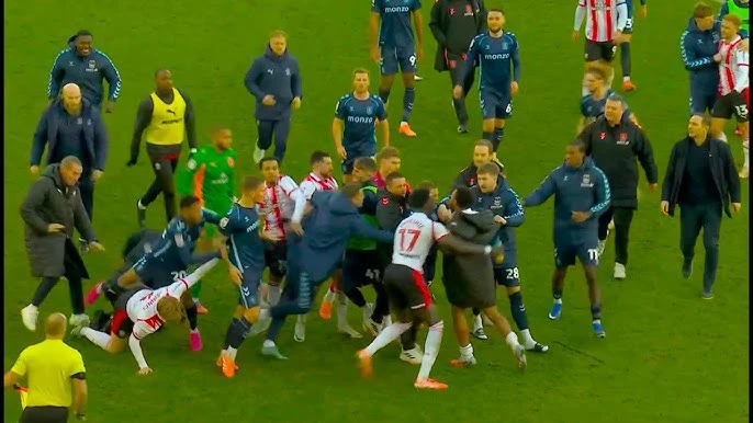 Lampard odgovorio na provokacije navijača Southamptona pa izazvao tučnjavu