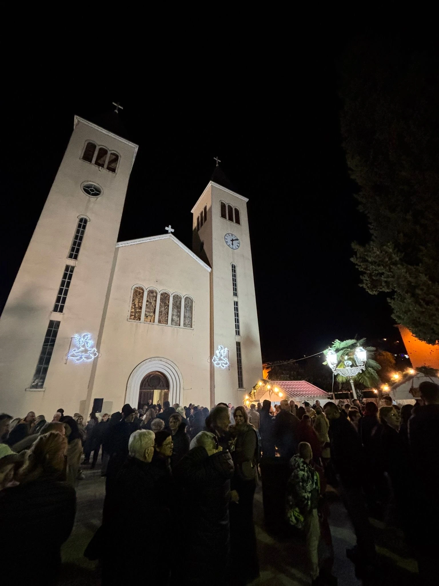 FOTO | Čapljina: Četvrta nedjelja FrAdventa obilježena kao nedjelja Ljubavi