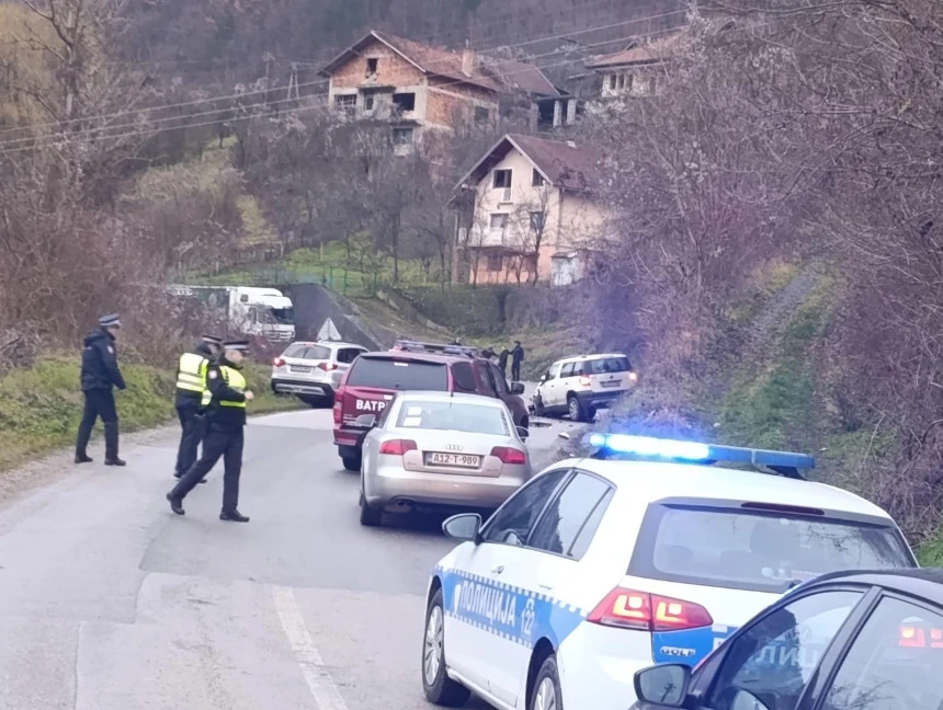Jedna osoba poginula u prometnoj nesreći kod Višegrada