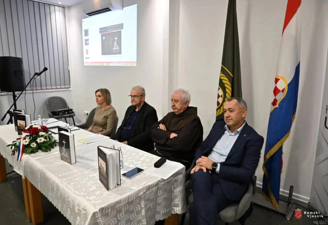 Kalaica predstavio dvije knjige o poginulima i razaranju sakralnih objekata