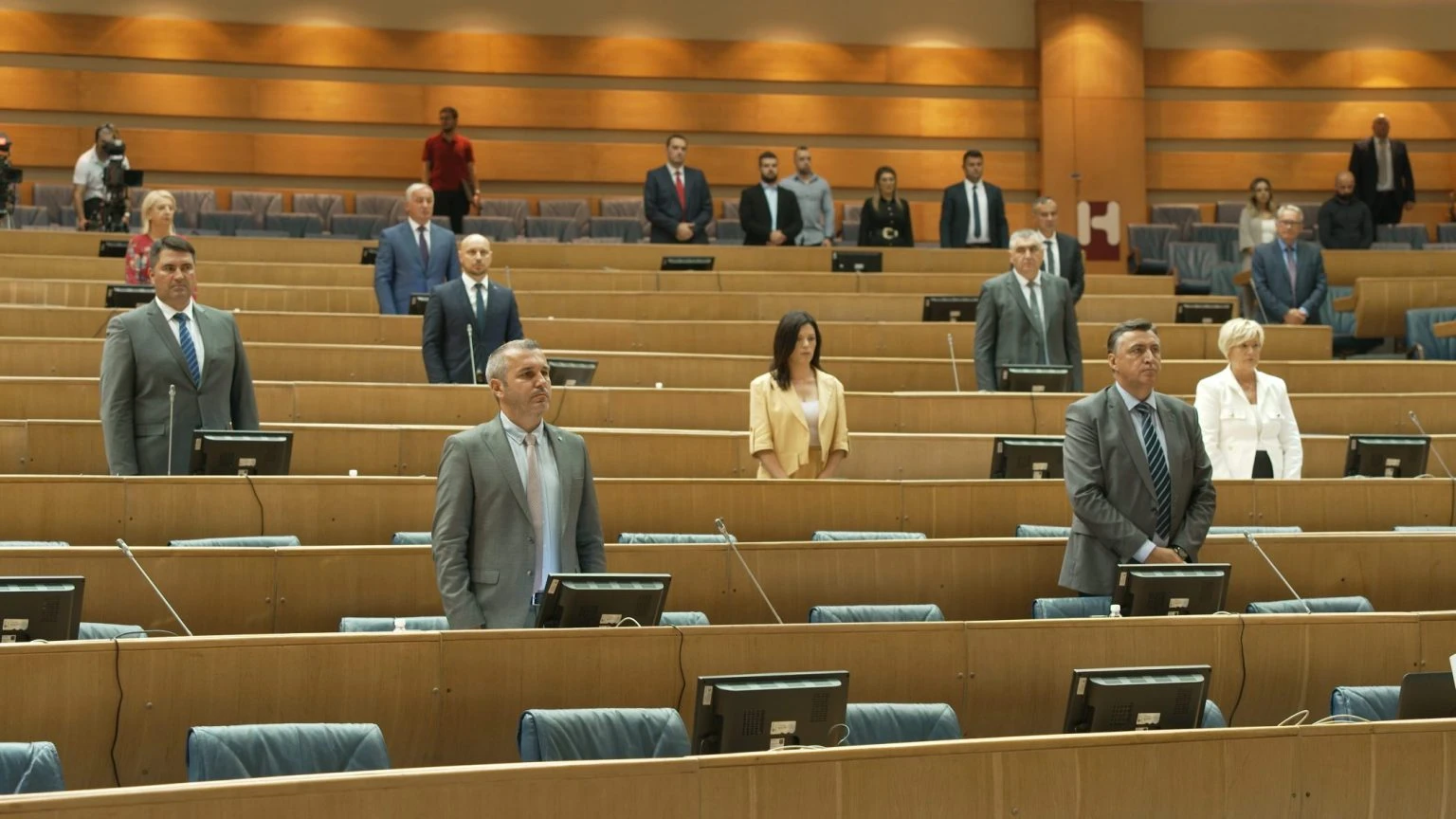 Zastupnički dom BiH usvojio Zakon o VSTV-u u prvom čitanju, Zakon o Sudu BiH odbijen