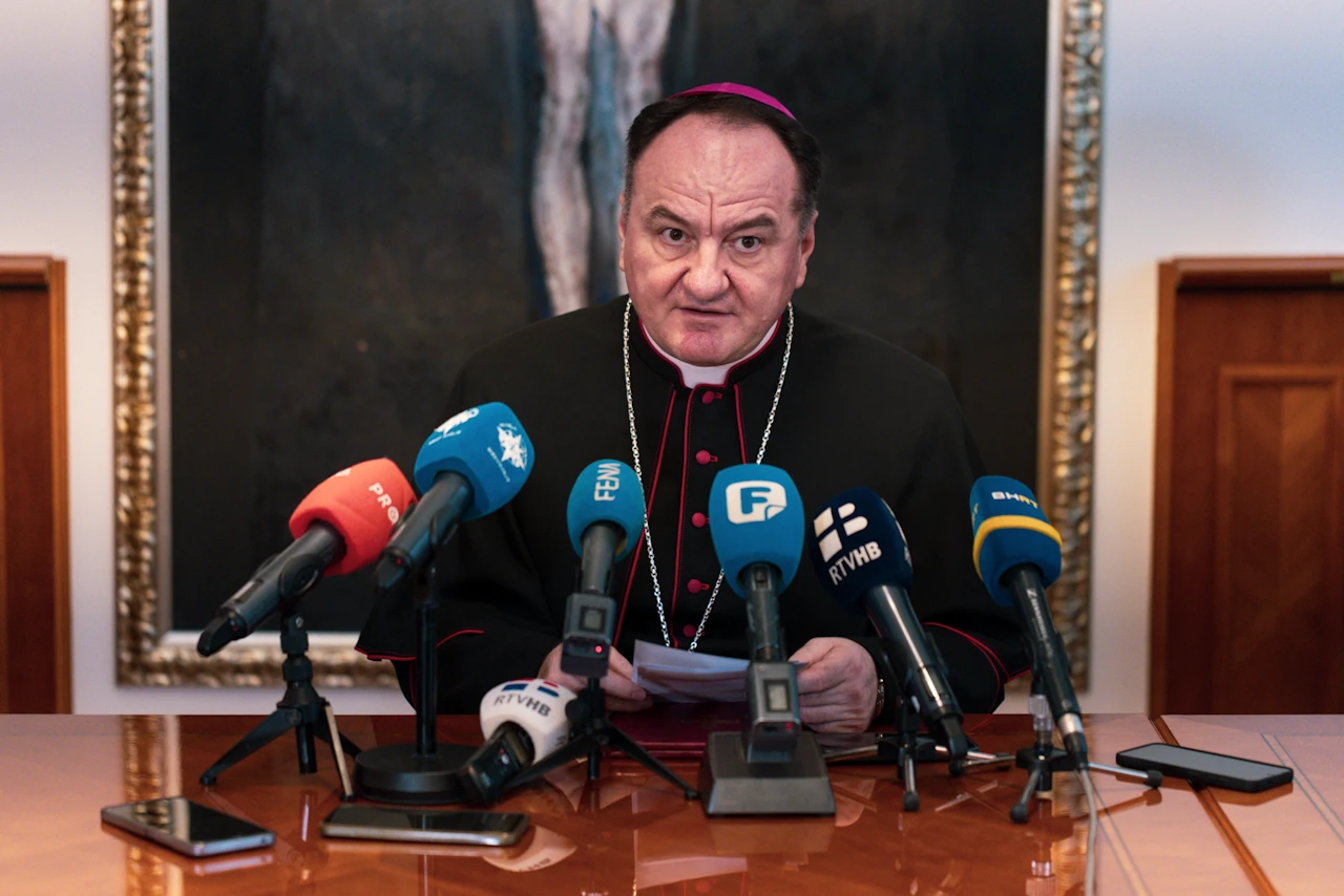 Biskup Palić pročitao zajedničku božićnu poruku biskupa: "Treba uočiti potrebu zaštite žena i djece"