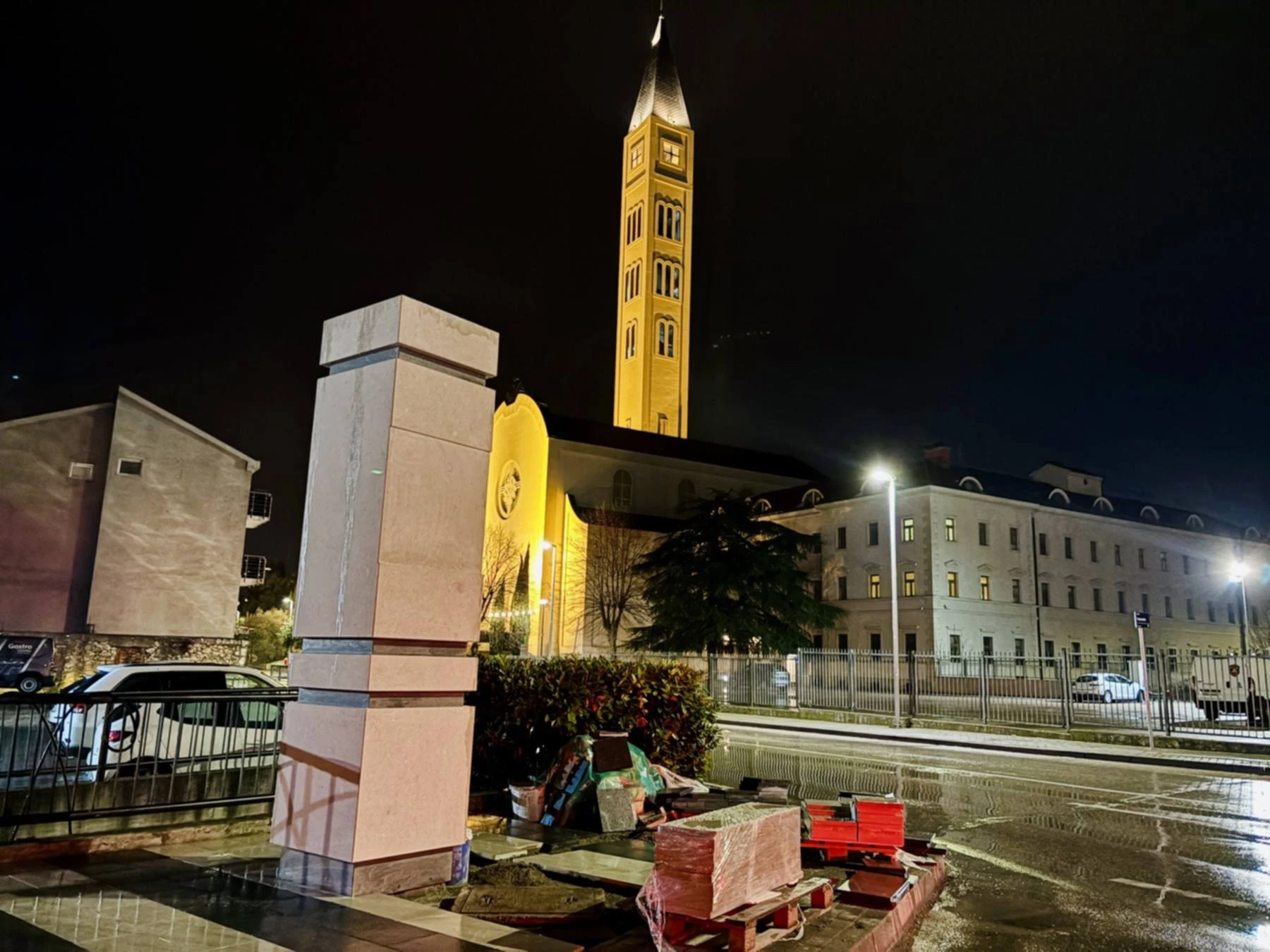 Mostar obilježava 1100. obljetnicu Hrvatskog Kraljevstva postavljanjem spomen-ploče kralju Tomislavu