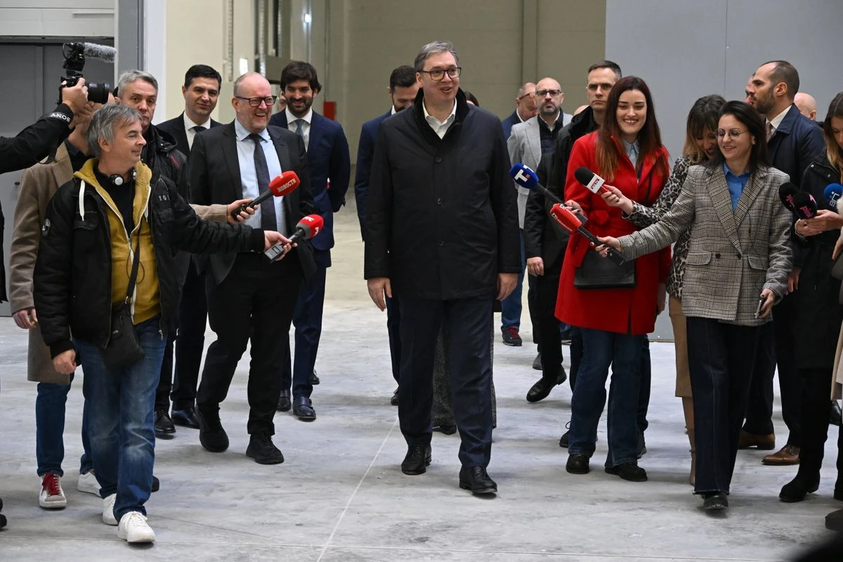 Vučić optužio, Ameriku, Europu i Prištinu