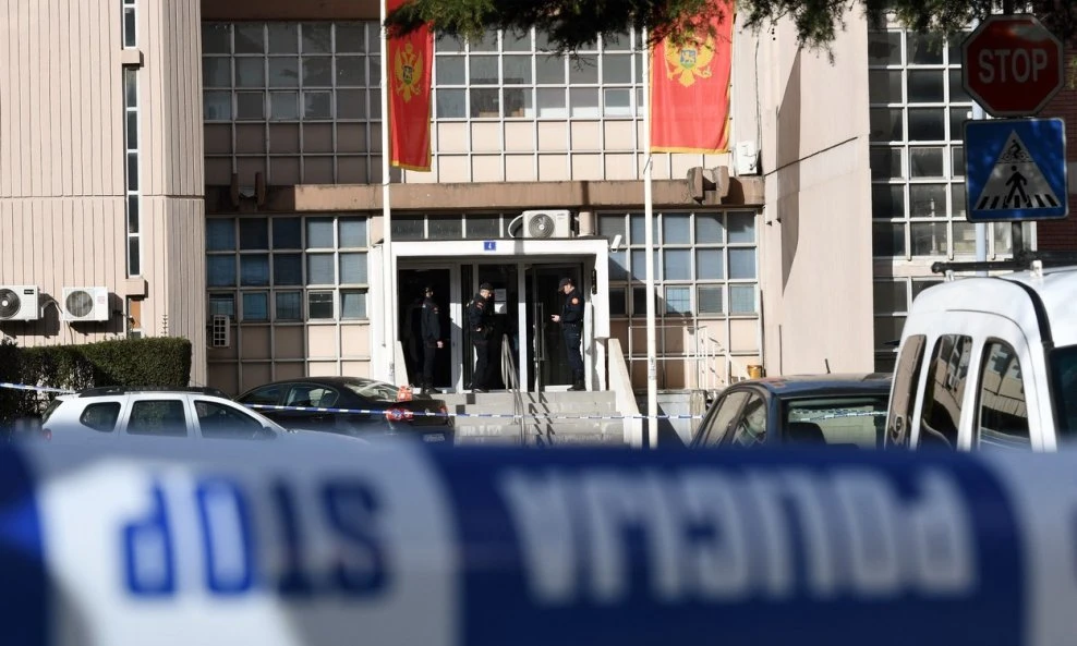 Zbog sumnje na seksualno iskorištavanje maloljetnika uhićen svećenik SPC-a
