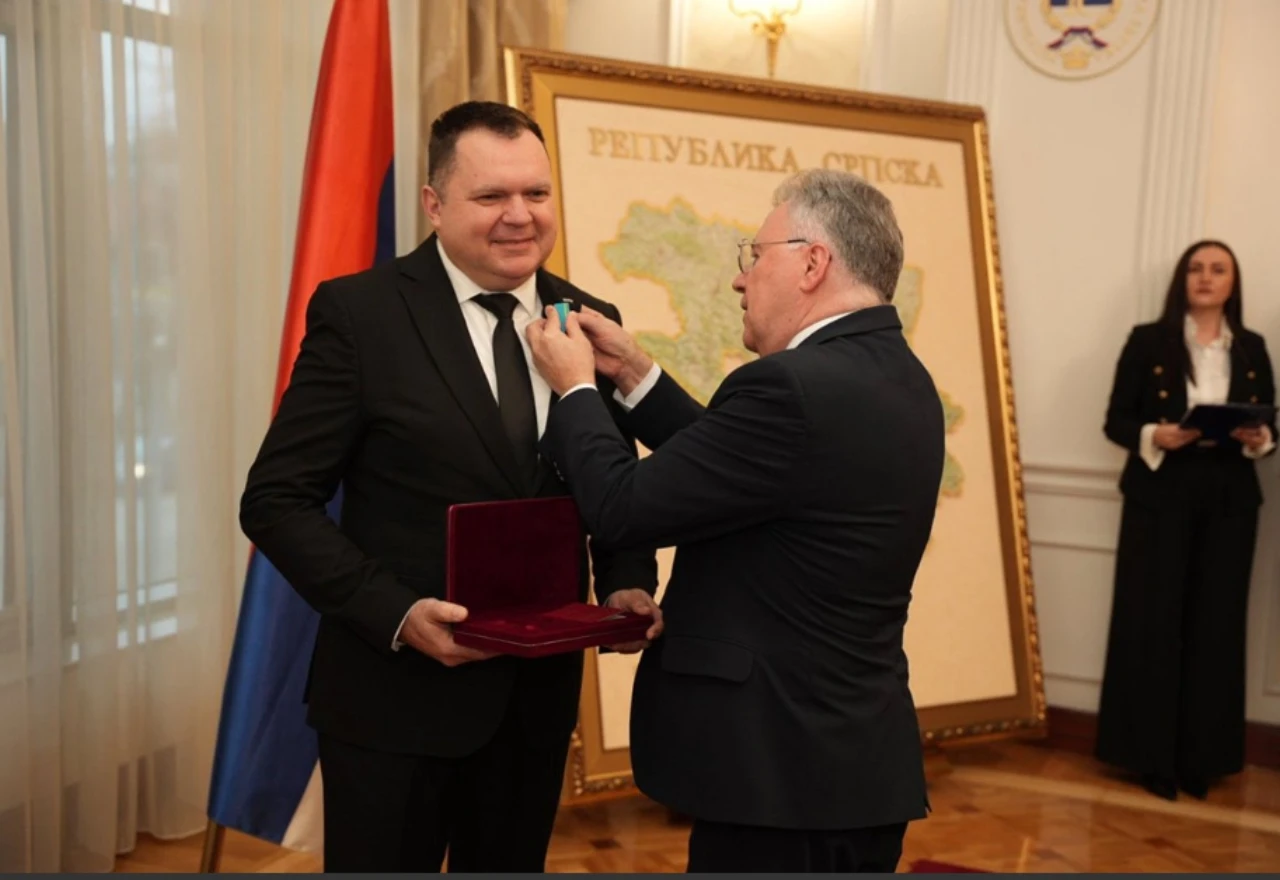 Putin odlikovao ministra MUP-a RS-a