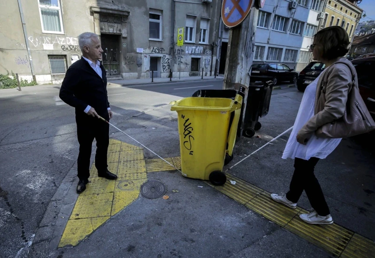 VIDEO | Slijepi i slabovidni upozoravaju: Strategije bez infrastrukture su "bacanje prašine u oči"