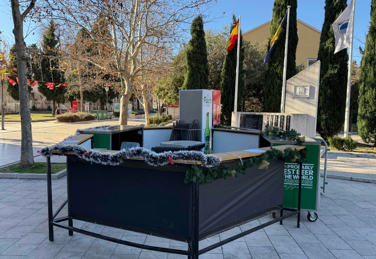 Mostar se priprema za doček Nove godine: Postavljeni šankovi, poznate cijene pića