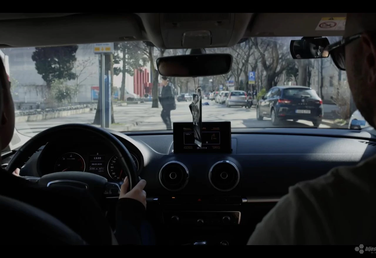Taxi