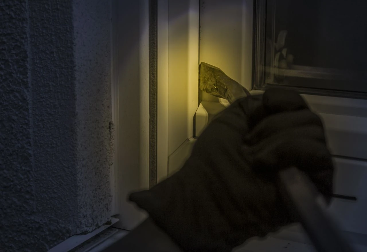 Poznato stanje provalnika ozlijeđenog u pucnjavi u Trebinju