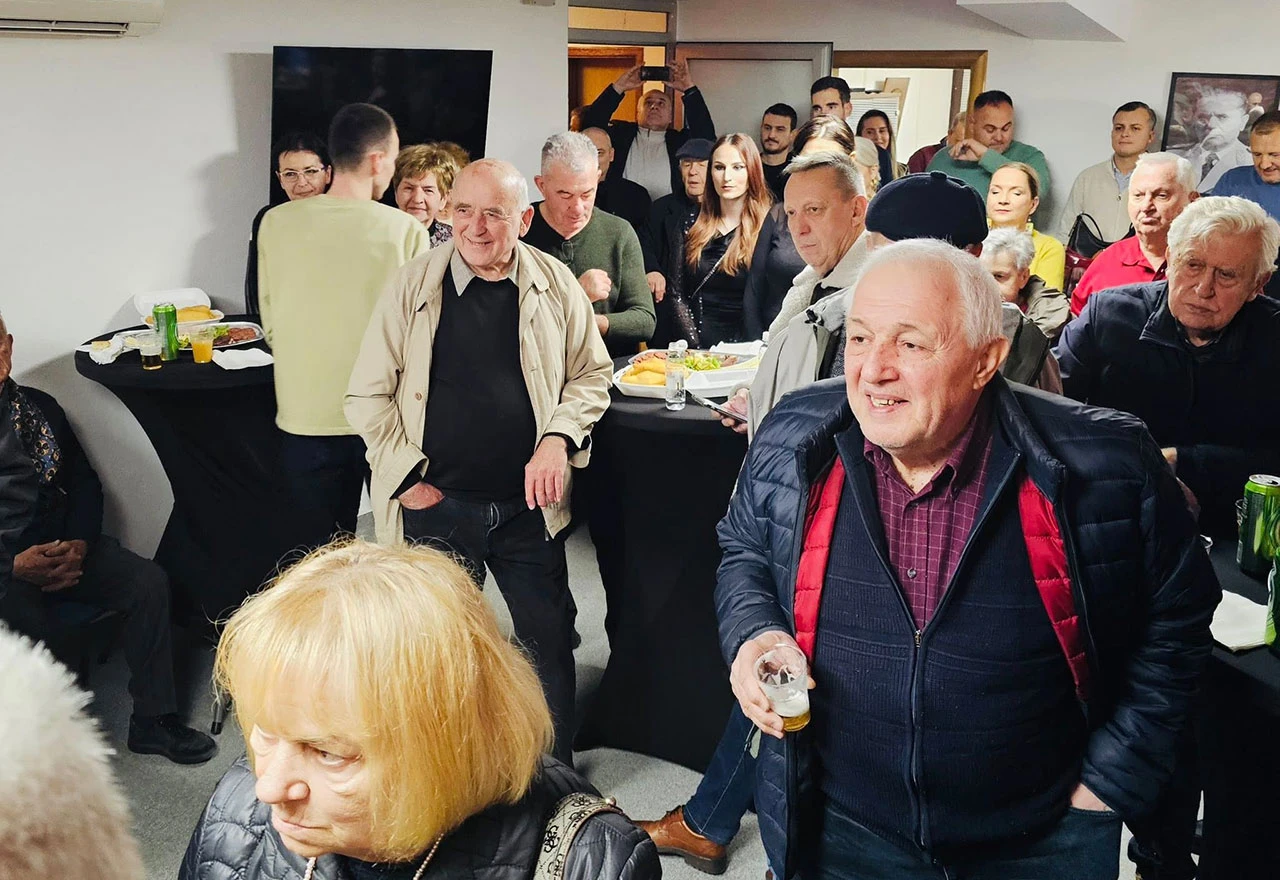 Novogodišnji prijem seniora SDP-a BiH Mostar okupio dugogodišnje članove stranke