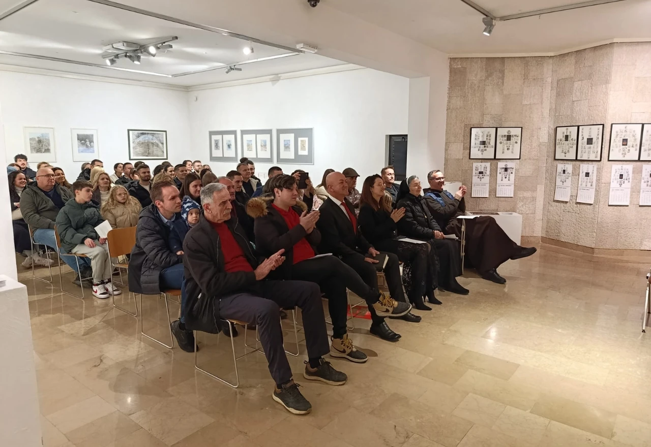 Svečani božićni koncert HKD Napredak ispunio Franjevački muzej u Širokom Brijegu