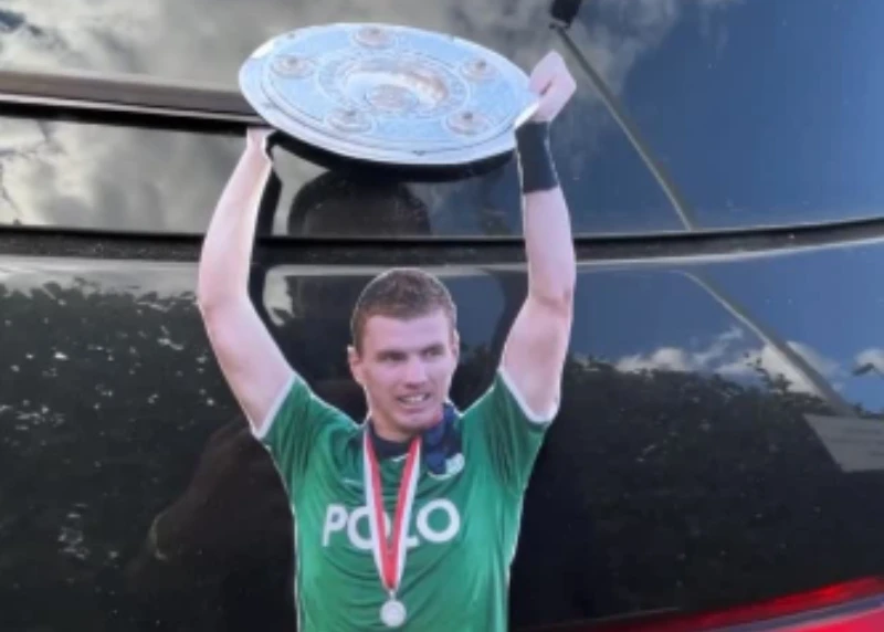 VIDEO | Wolfsburg se prisjetio zlatnih dana: Edin Džeko i Grafite u glavnim ulogama