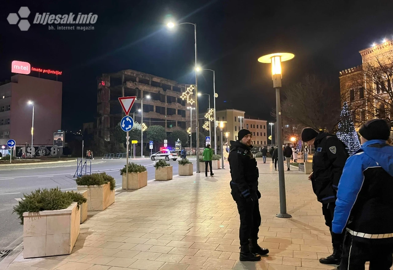 Policajci na terenu